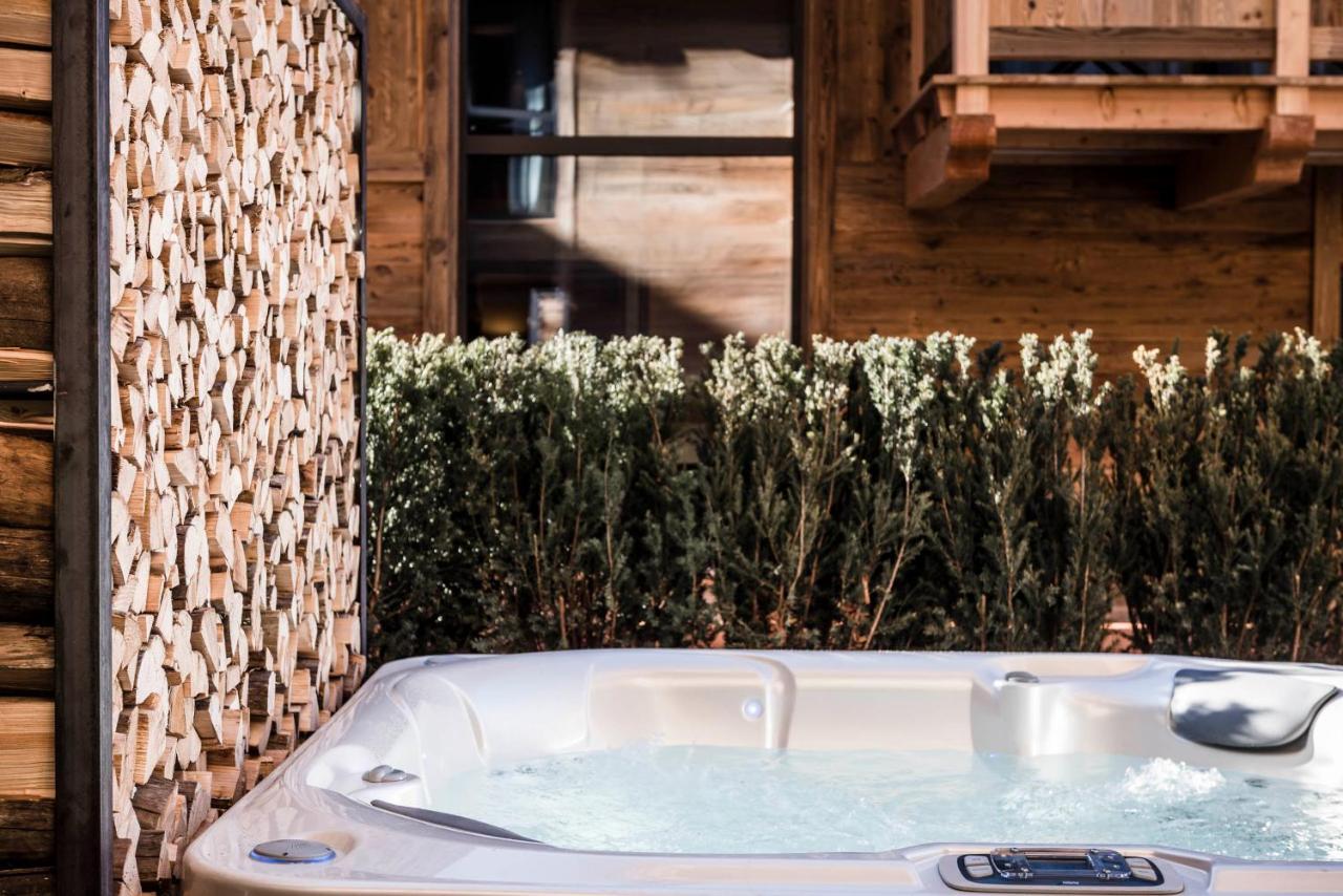 Hotel Montchalet オルティゼーイ エクステリア 写真