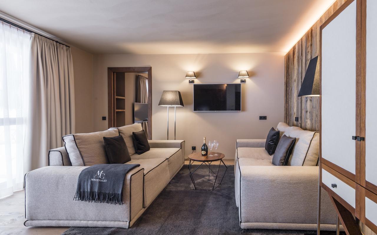 Hotel Montchalet オルティゼーイ エクステリア 写真