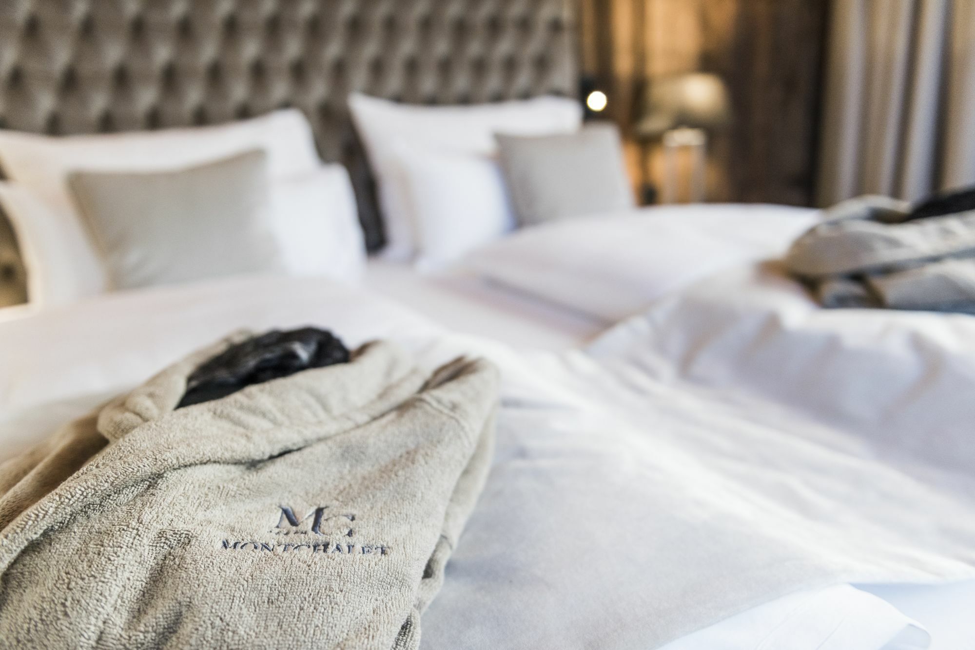 Hotel Montchalet オルティゼーイ エクステリア 写真